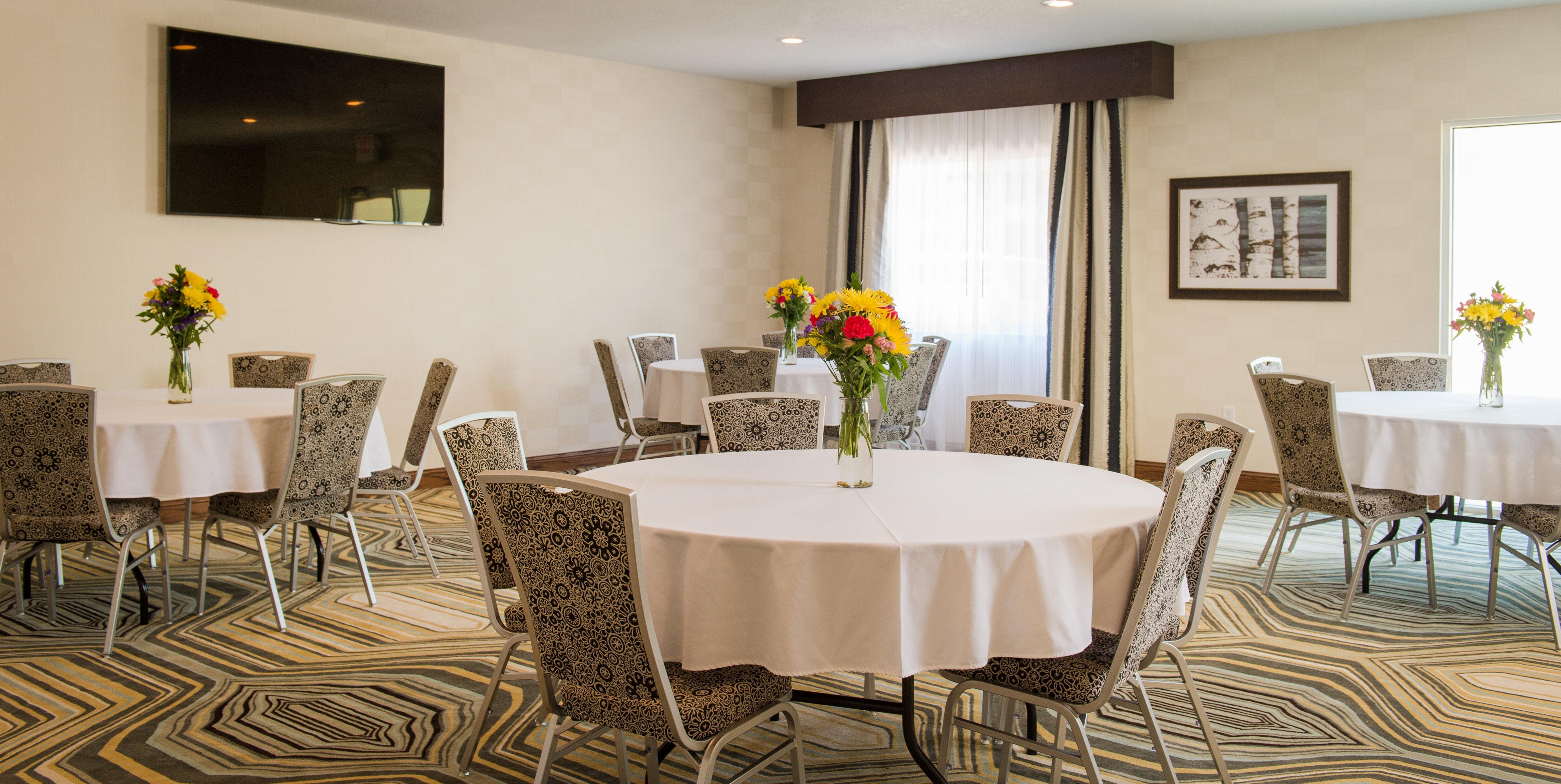 Holiday Inn Express Le Claire Riverfront-Davenport By Ihg Экстерьер фото