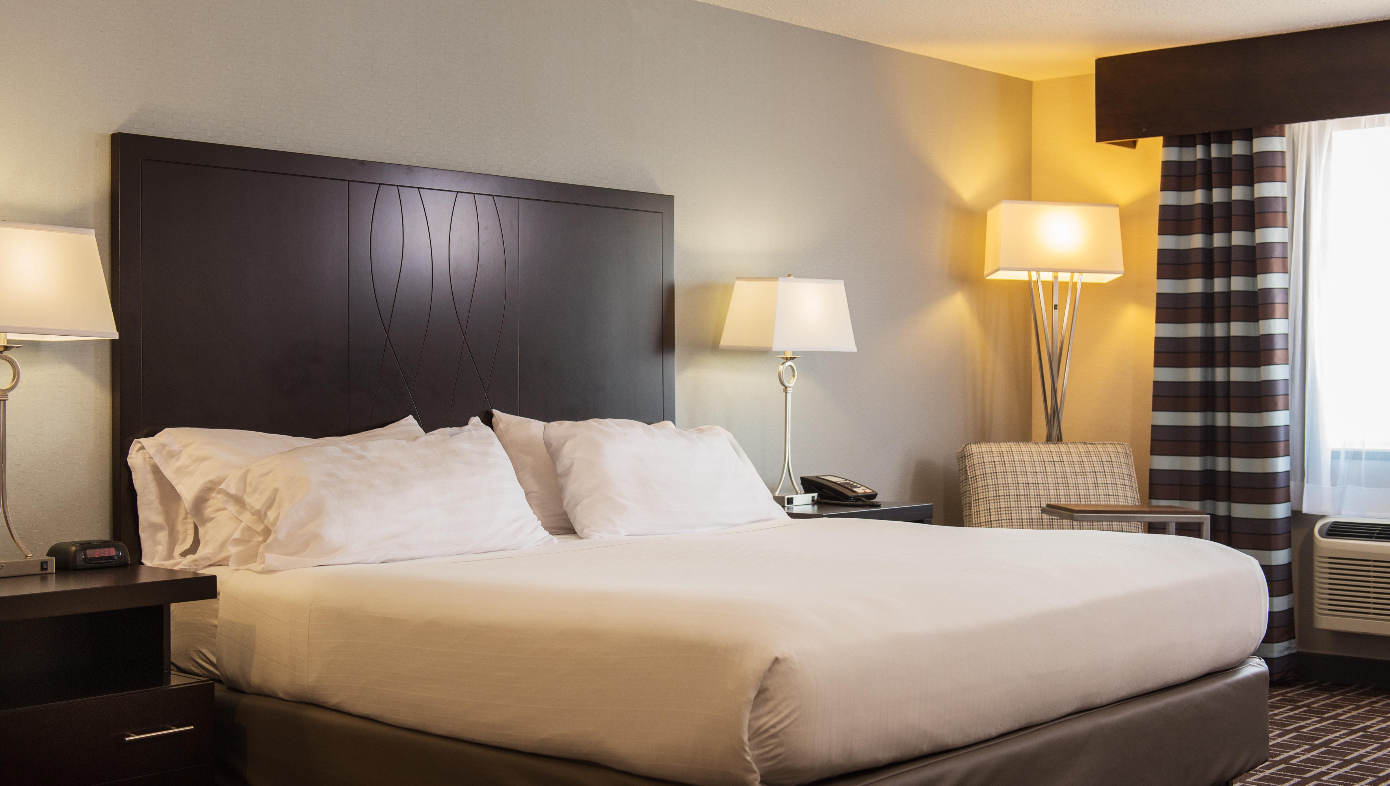 Holiday Inn Express Le Claire Riverfront-Davenport By Ihg Экстерьер фото