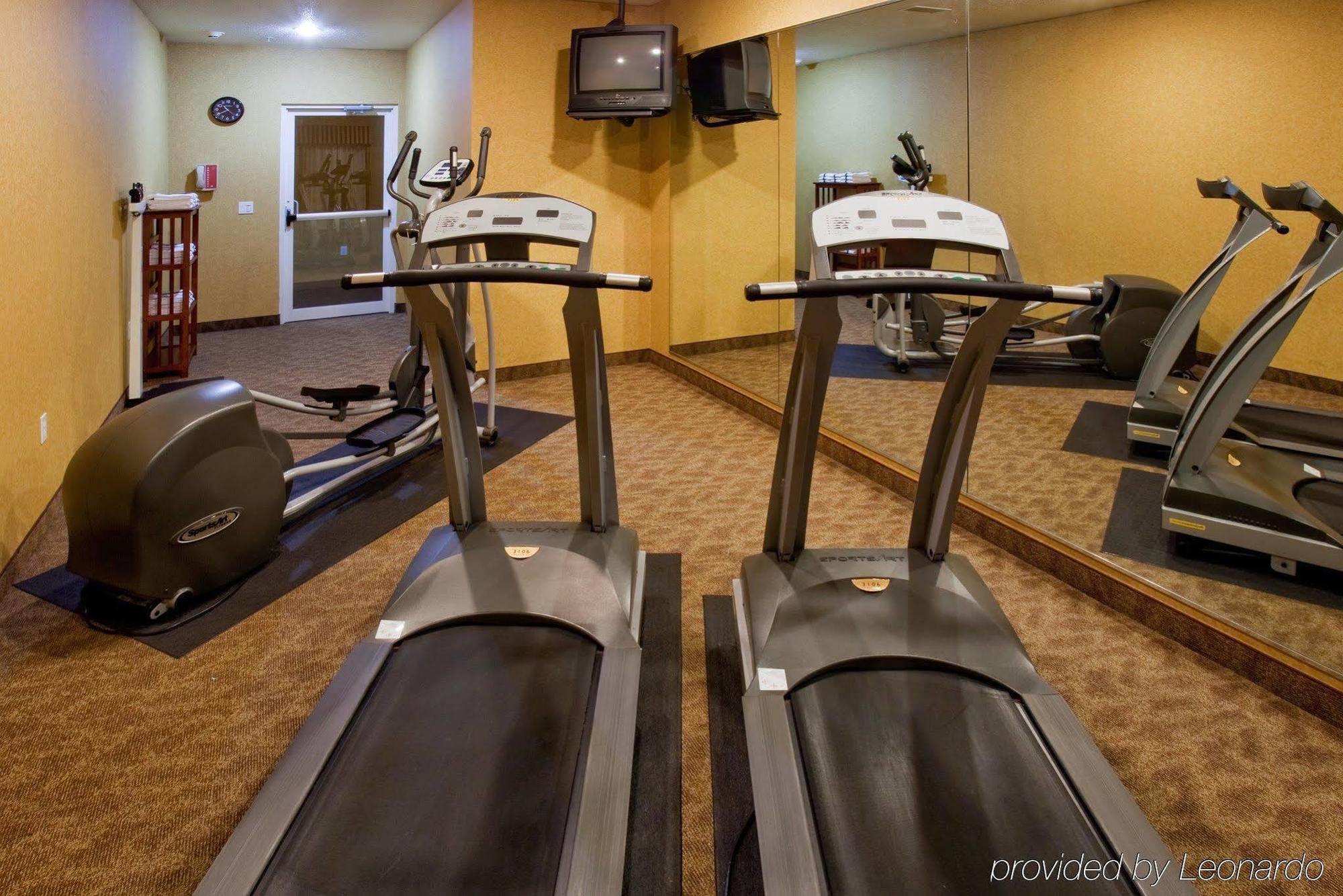 Holiday Inn Express Le Claire Riverfront-Davenport By Ihg Экстерьер фото