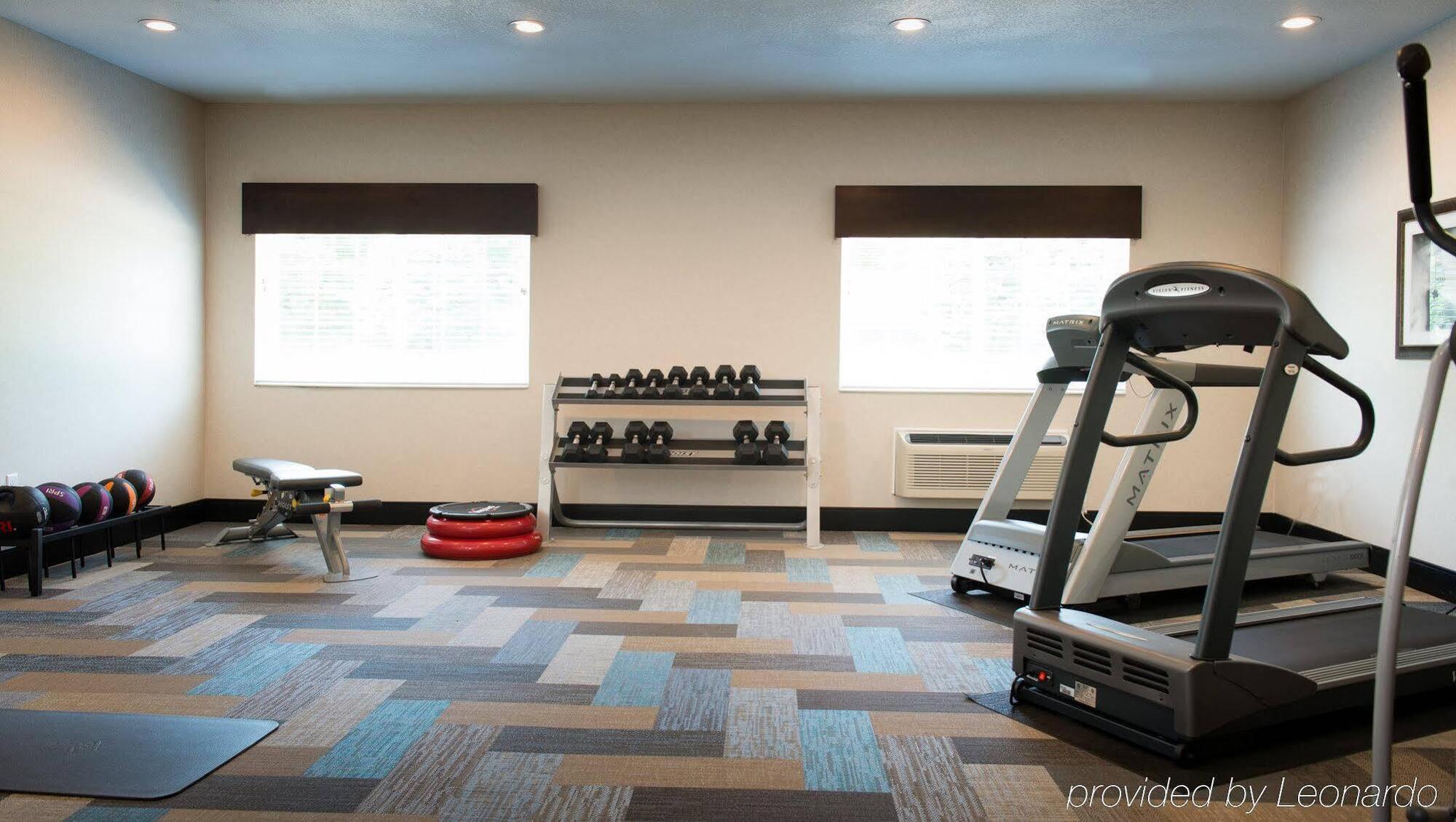 Holiday Inn Express Le Claire Riverfront-Davenport By Ihg Экстерьер фото
